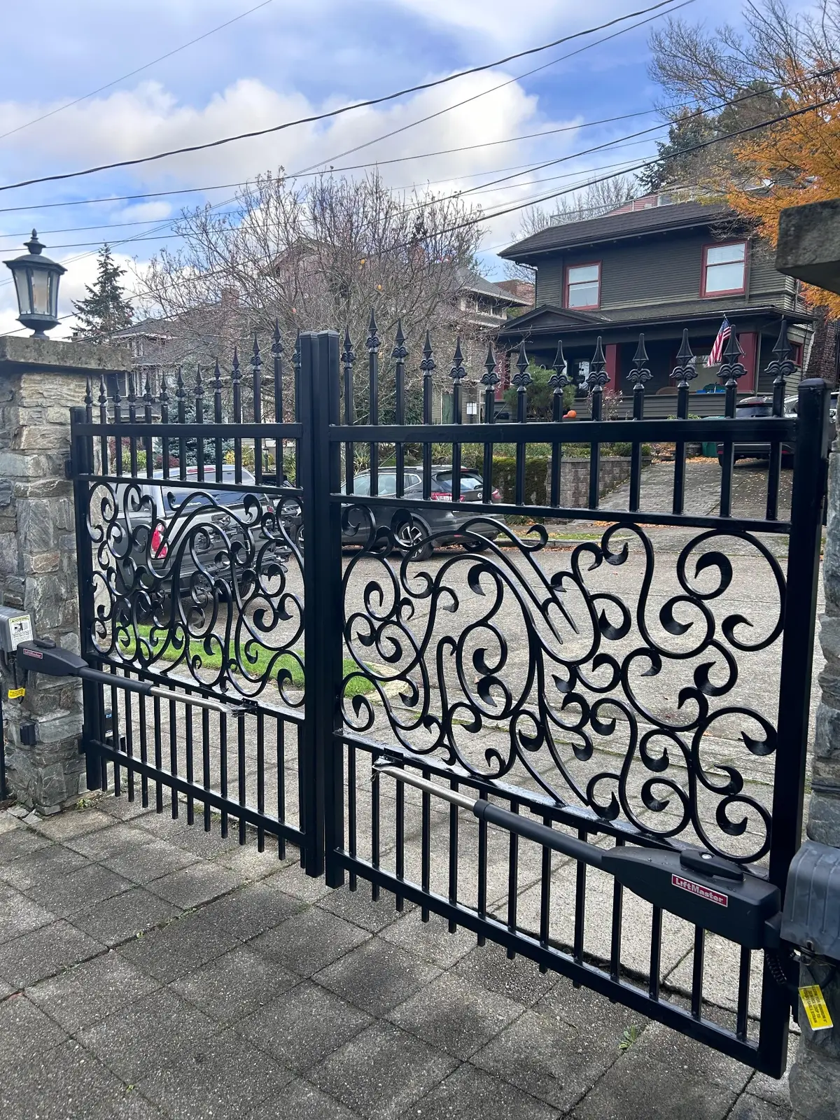 Custom driveway gate 2